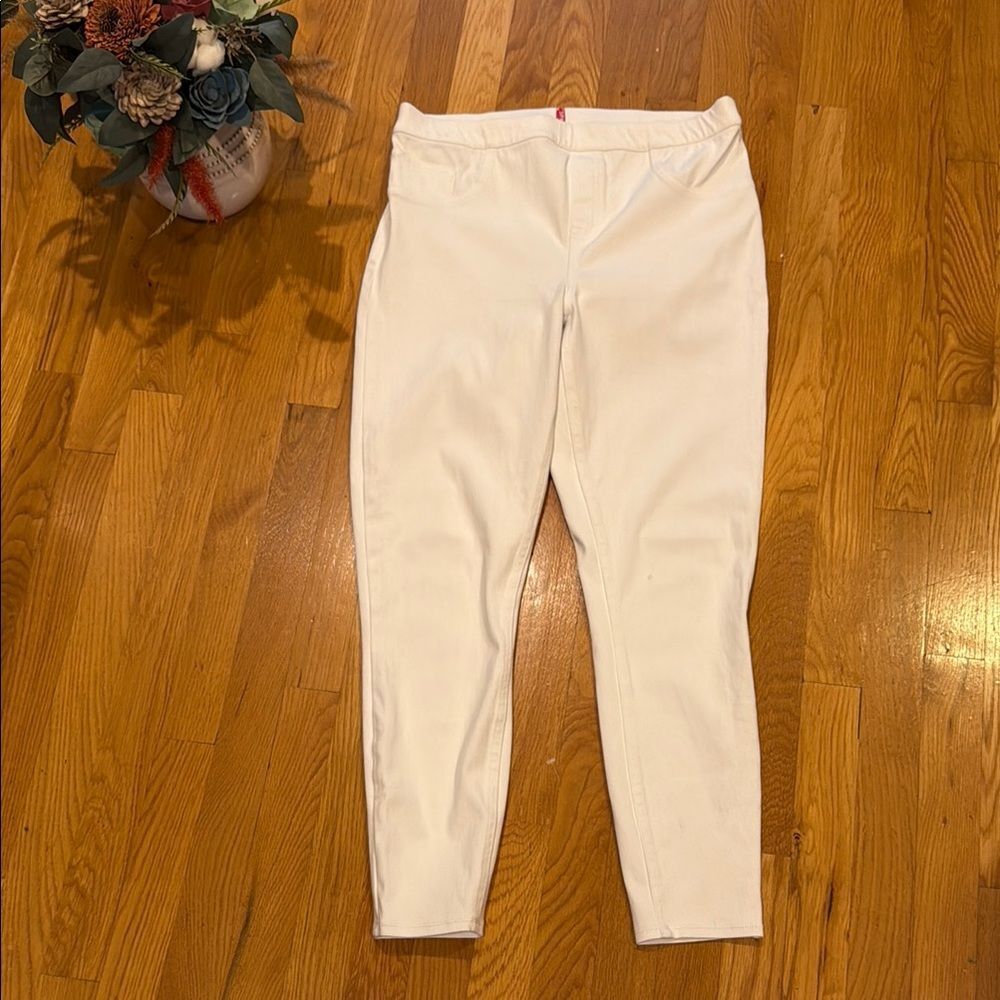 Spanx XL White High-Waisted Leggings